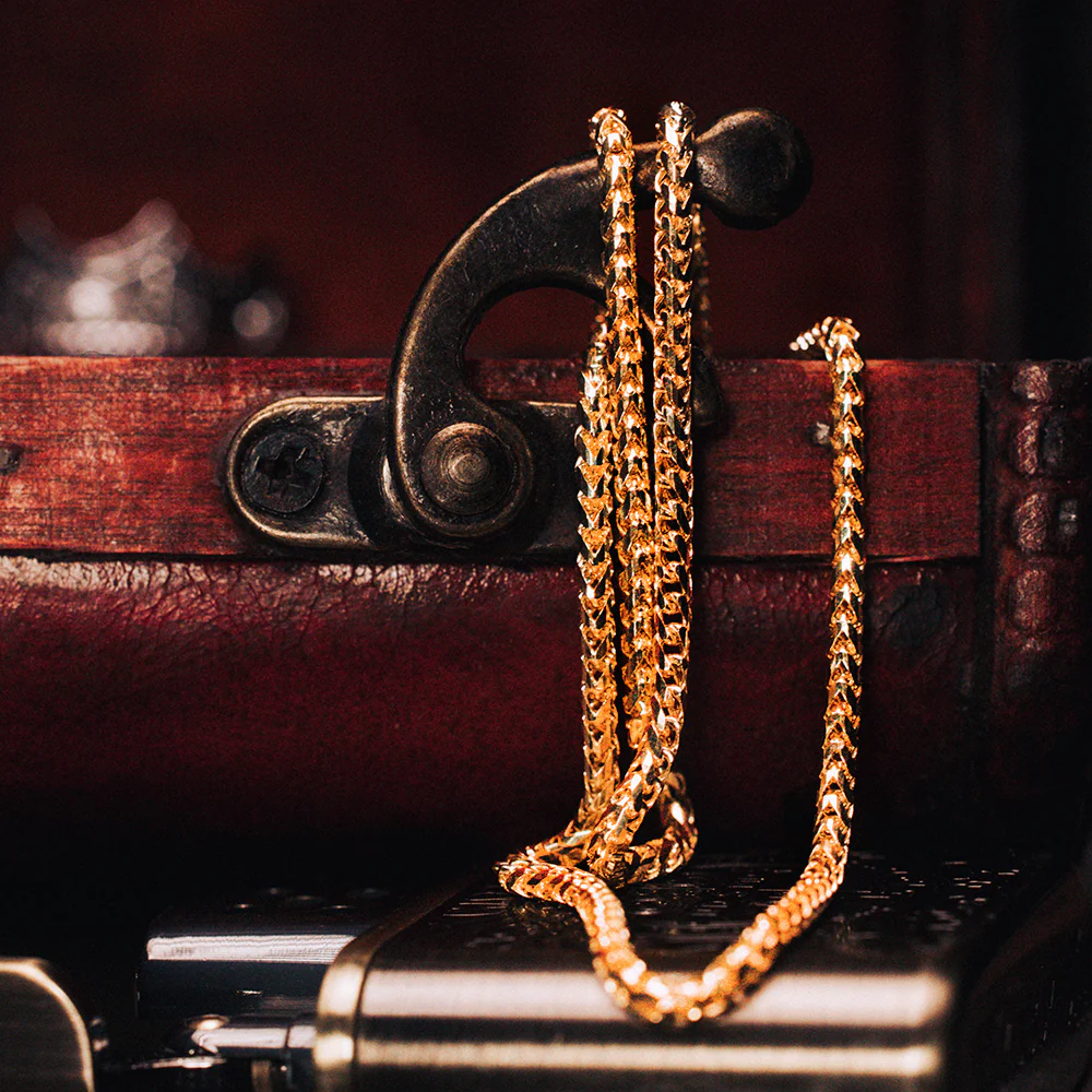 2.5mm Diamond Cut Franco Chain, 22k Gold - Image 4