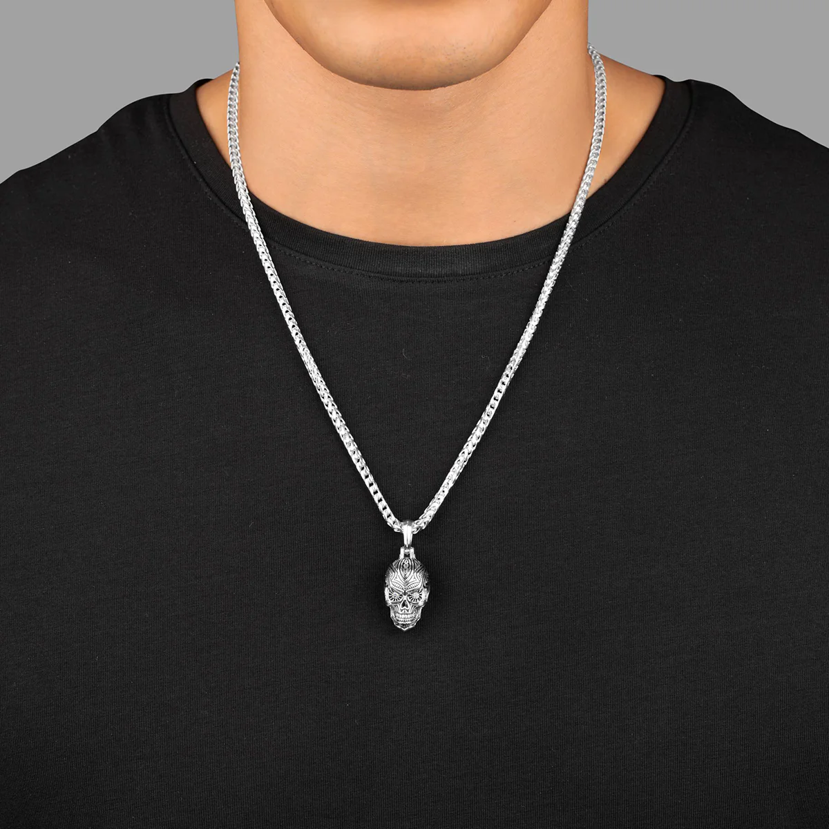 Carpe Diem, Platinum Skull Pendant with Diamonds - Image 6