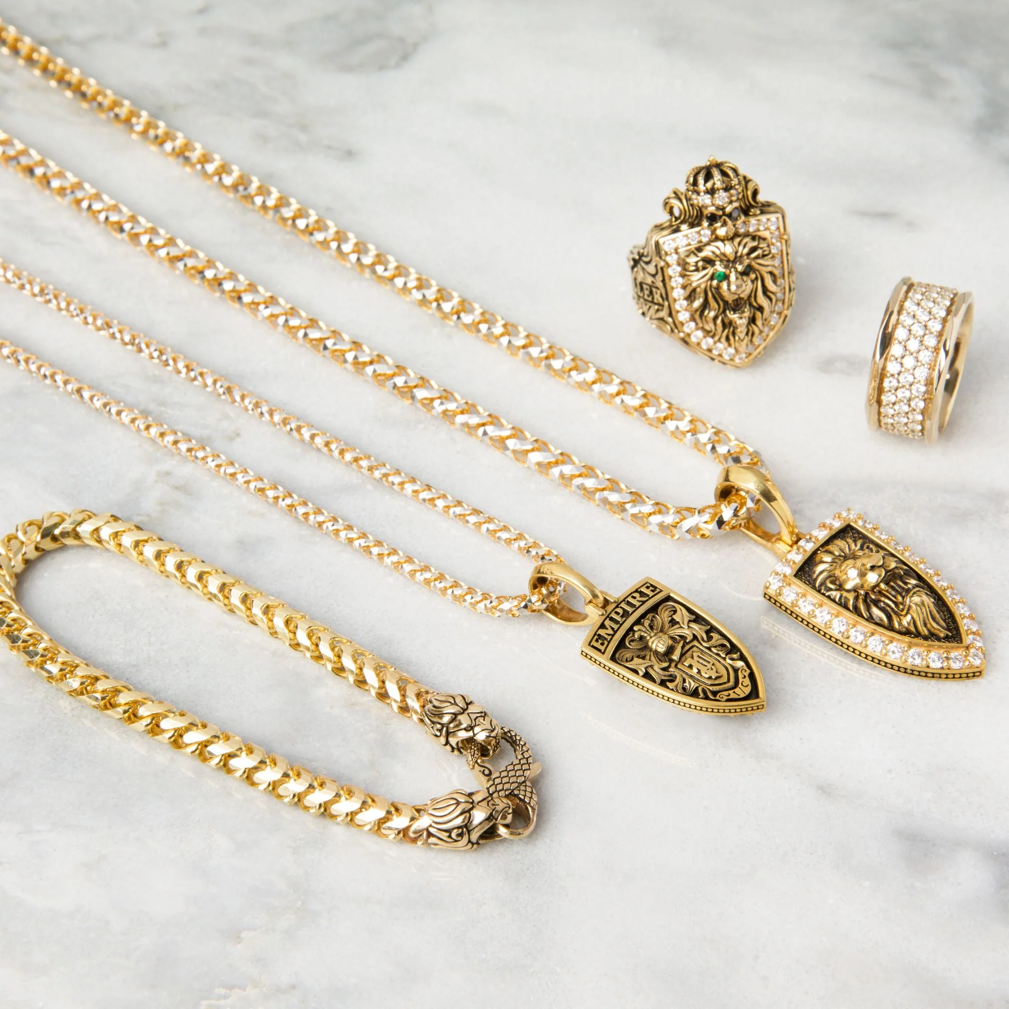 Empire, Gold Lion Head Pendant with Diamonds - Image 4
