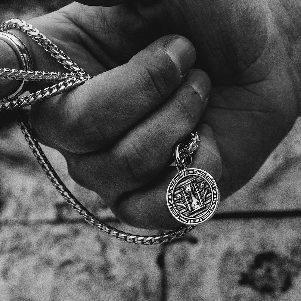 Memento Mori, Silver Skull Pendant - Image 5
